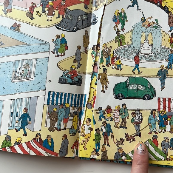 Vintage WHERE'S WALDO book - Picture 3 of 8